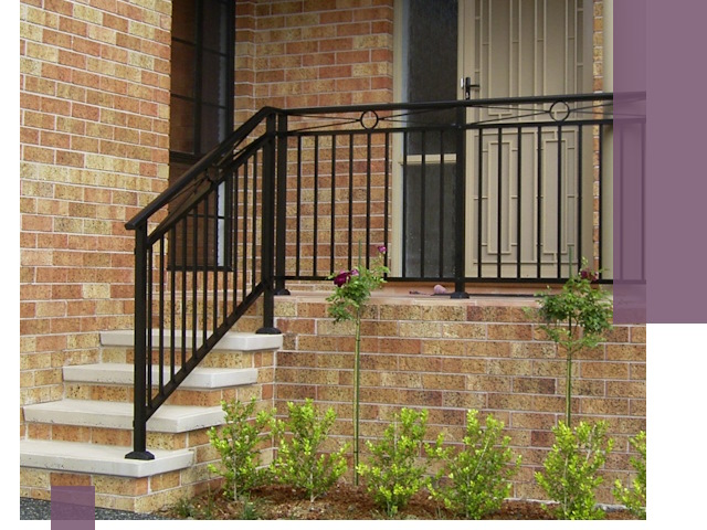 Уличные перила из металла под ключ в Тайшете