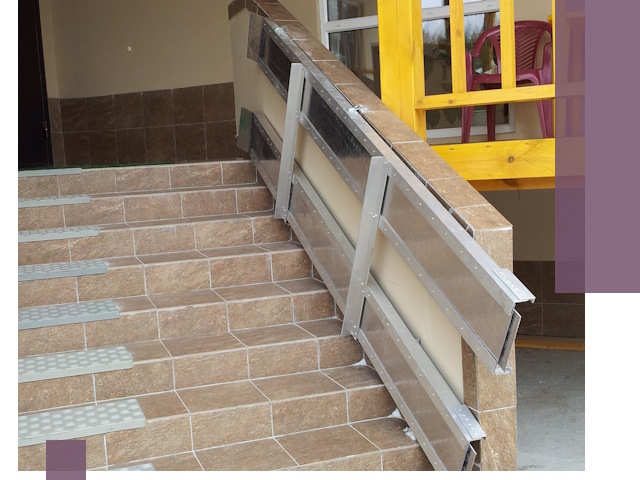 Откидные пандусы под ключ в Тайшете — монтаж и демонтаж