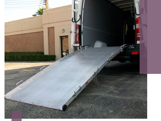 Мобильные пандусы в Тайшете — производство, монтаж и аренда