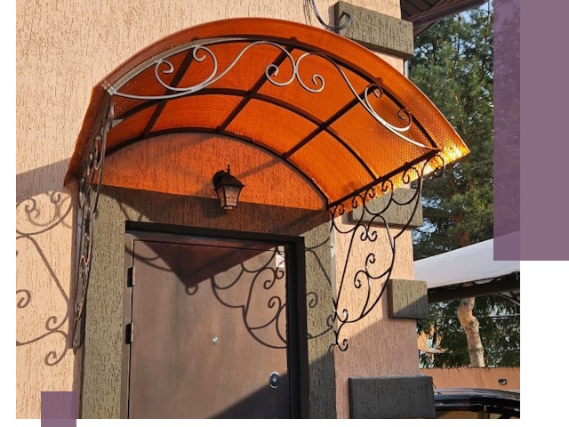 Демонтаж козырьков в Тайшете быстро и безопасно