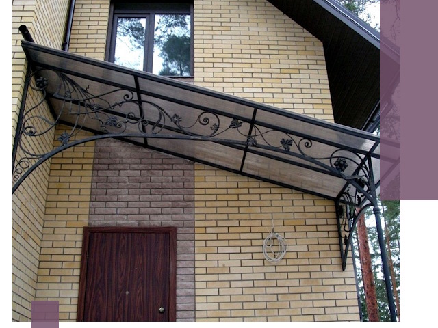 Односкатные козырьки из металла под ключ в Тайшете