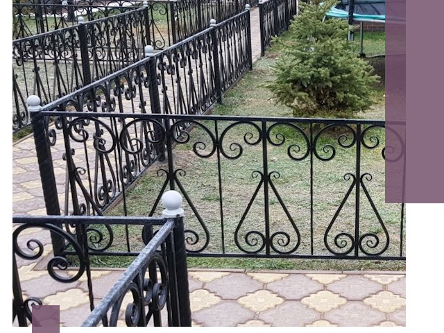 Кованые газонные ограждения под ключ в Тайшете